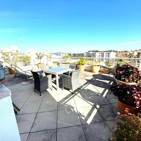 Les Terrasses Turquoise Tres Grande Terrasse En Roof , A Pied Daire