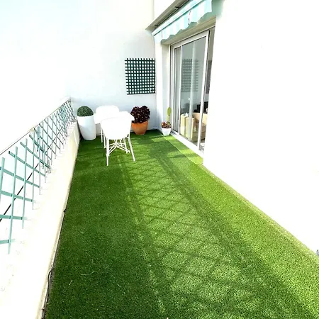 Les Terrasses Turquoise Tres Grande Terrasse En Roof , A Pied * Cavalaire-sur-Mer
